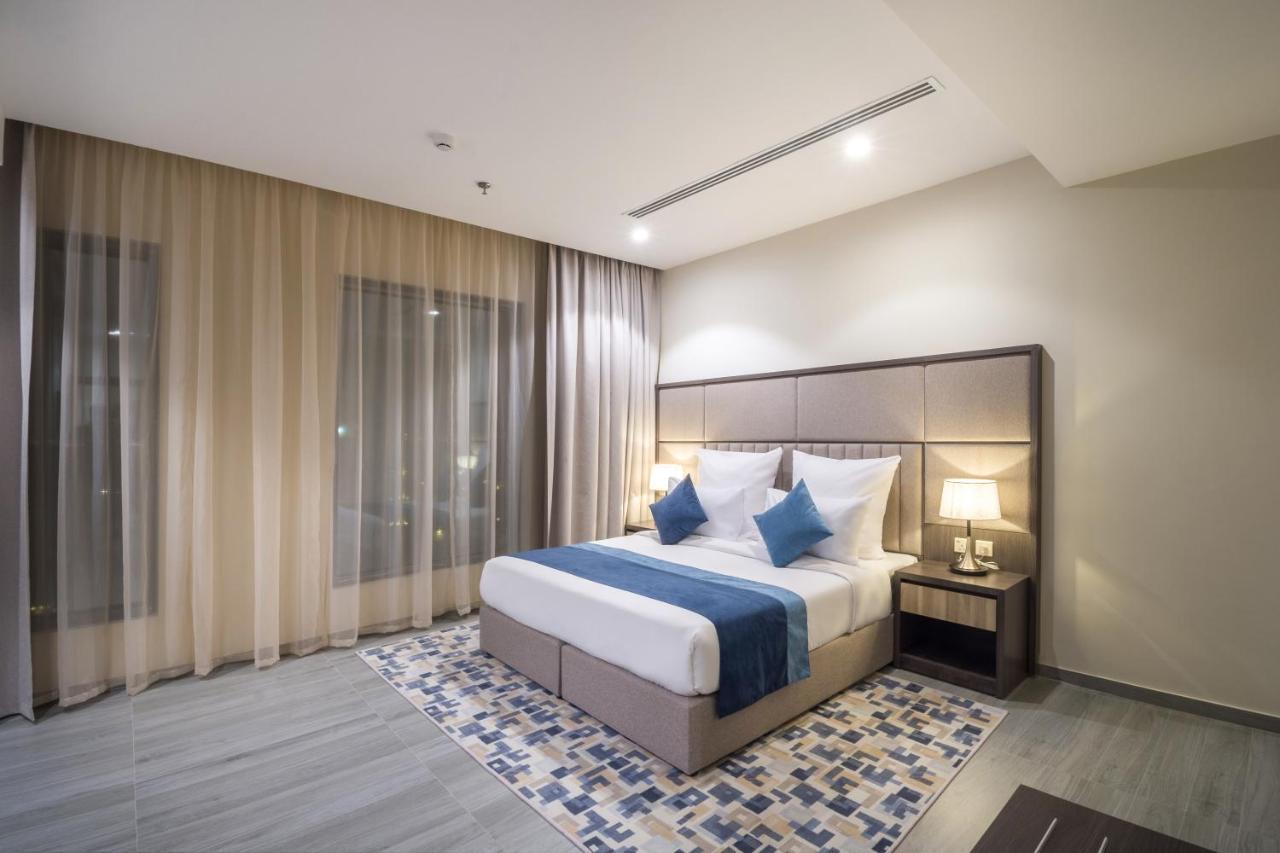 Enala Hotel - Эль-Хубар Экстерьер фото